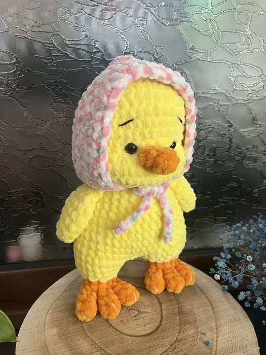 Плетена играчка пиленце