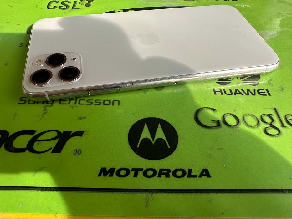 iPhone 11 Pro Max 256gb фабрично отключен