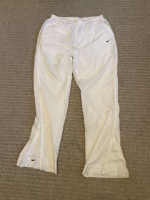 Pantaloni Nike noi fara eticheta