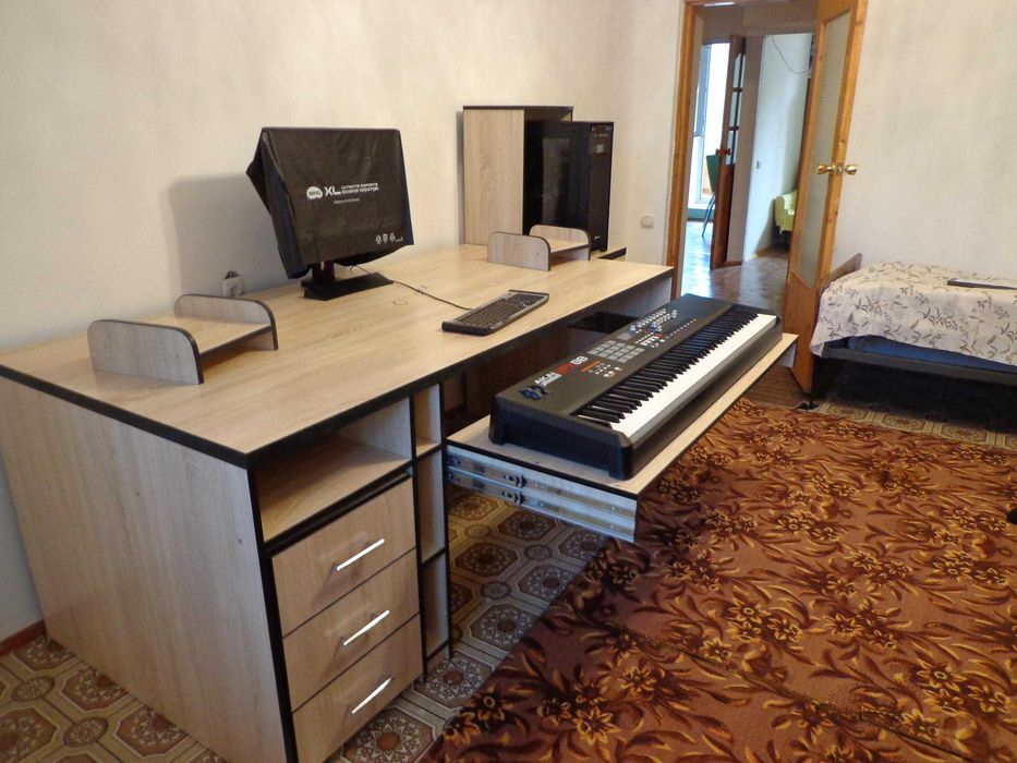 Студийный стол 200×100