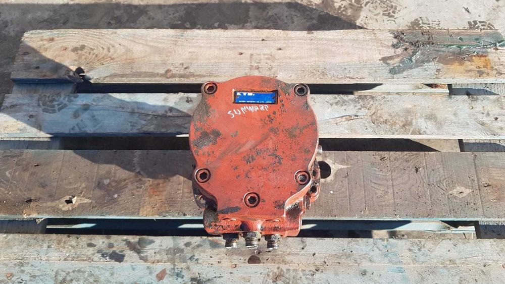 Reductor hidromotor rotire miniexcavator KYB MSG-27P-18E-2