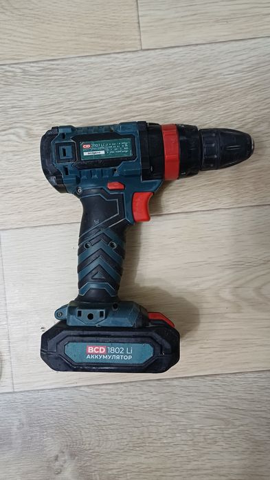 Продам электроинструмент