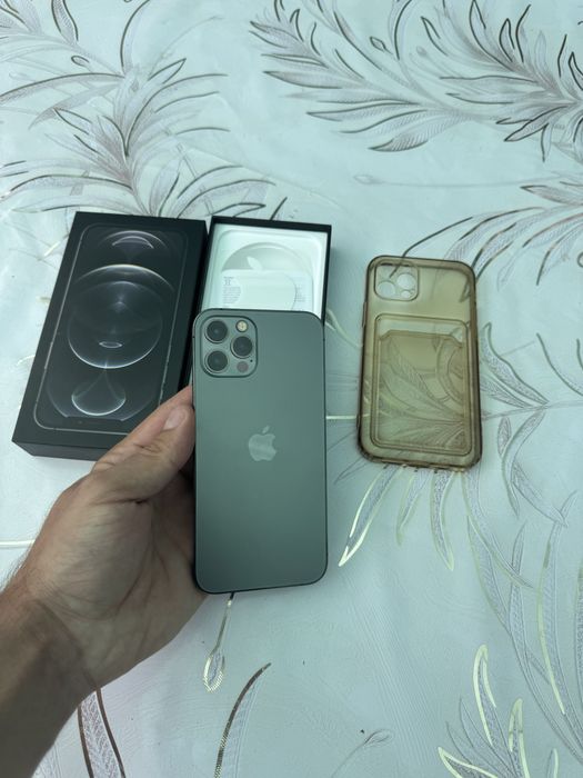Продам Телефон Айфон 12 Pro 128Gb