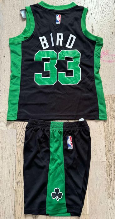 Costum sport mărimea :22,24,26,28