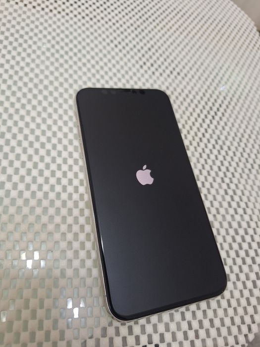 iPhone XS silver 64Gb