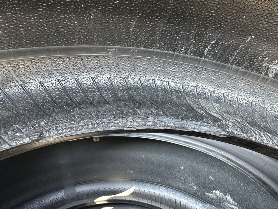 Pirelli 2 броя гуми 275/40/20
