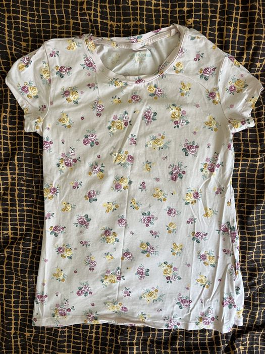 Tricou roz floral dama