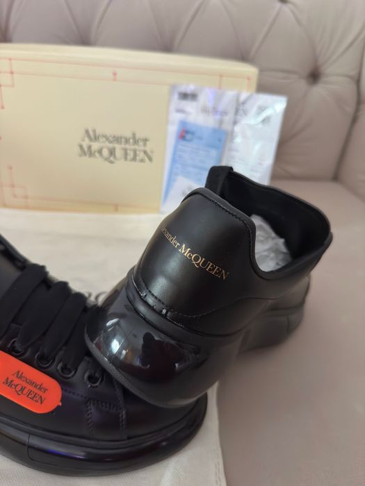 Adidasi Alexander Mc Queen
