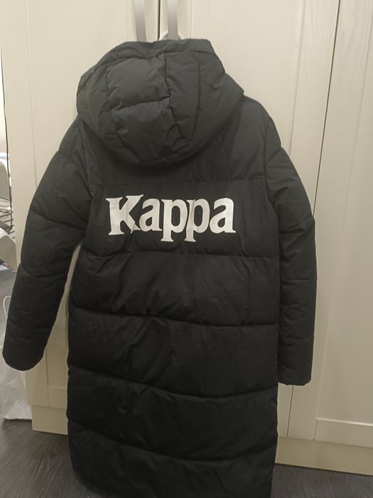 продам зимние куртки на девочку