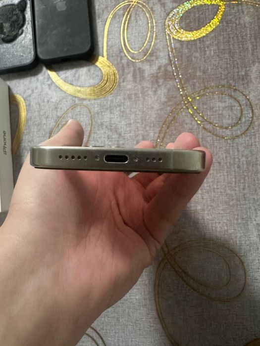 Айфон 15 про 256 гб