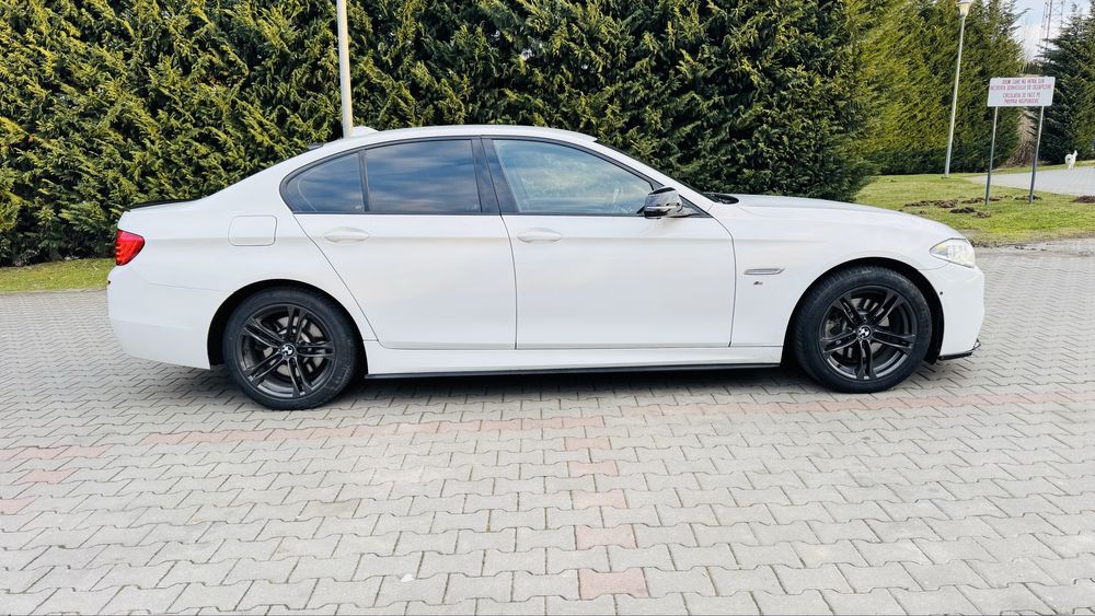 BMW SERIA 5 F10 520d xDrive