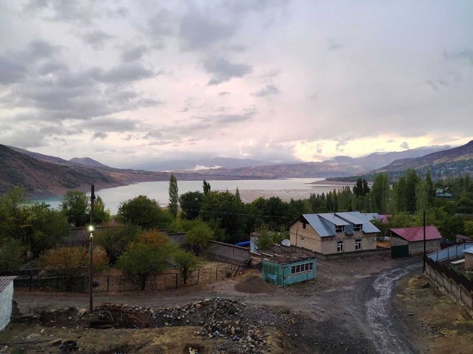 Продается дача на Бирчмулле в состоянии коробки