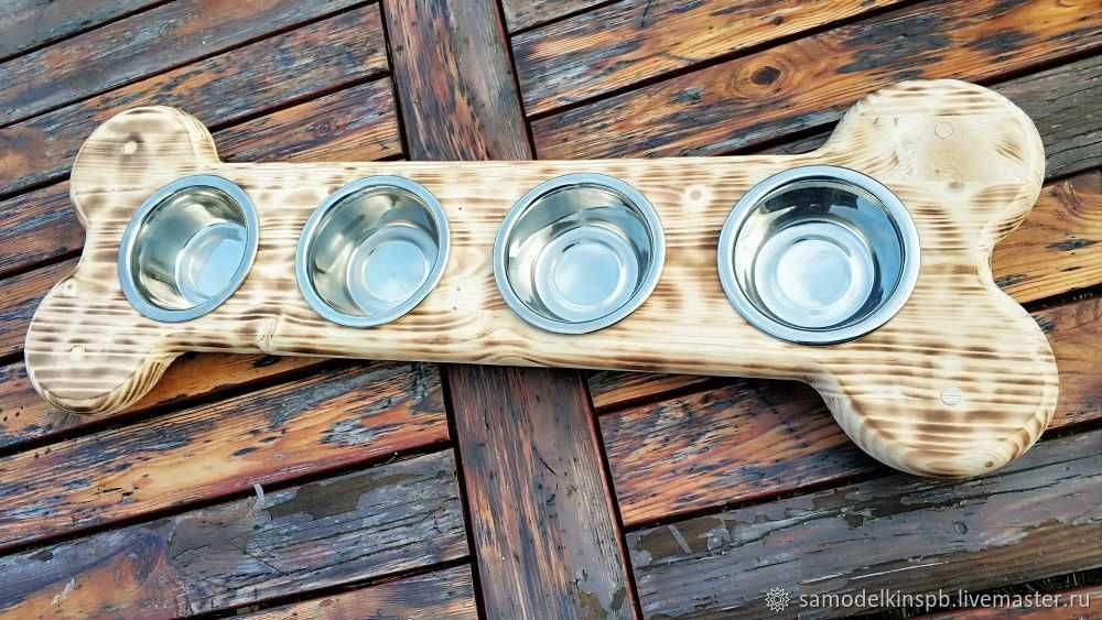 Подставка с мисками, миски, чашки для собак