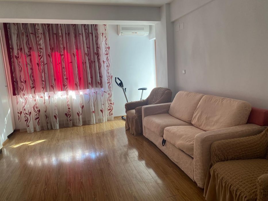 Apartament 3 camere de inchiriat