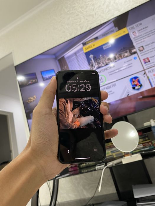 Продам IPhone x 64 гб