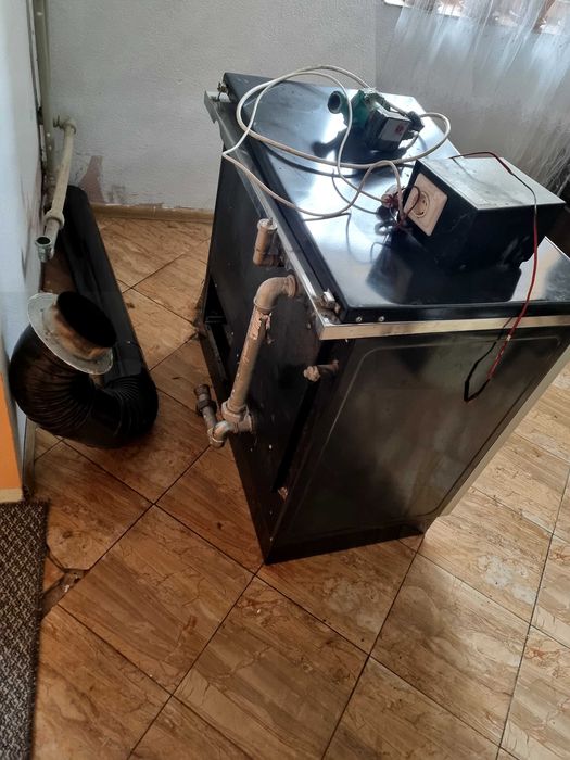 Сръбска печка с водна риза 25 KW