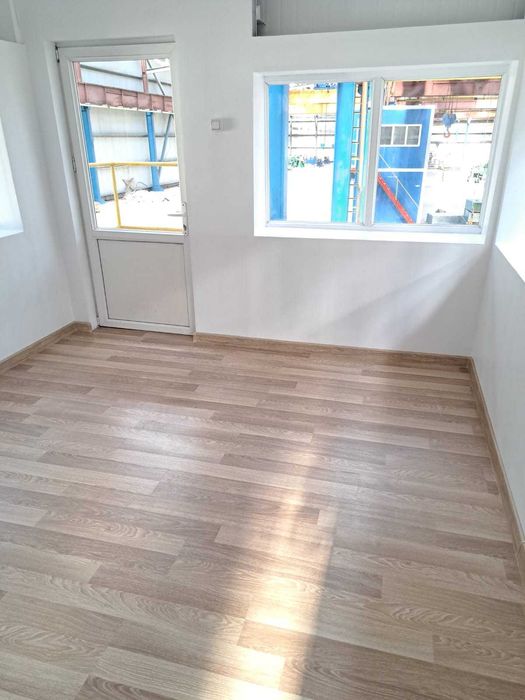 Vand teren + hala in judetul Prahova, localitatea Floresti - 29.970 MP