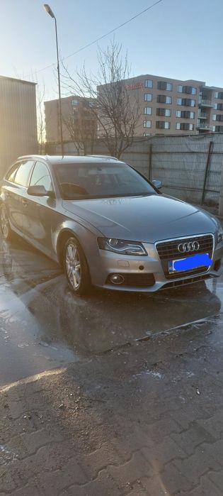 Vând/schimb Audi A4 B8 2010