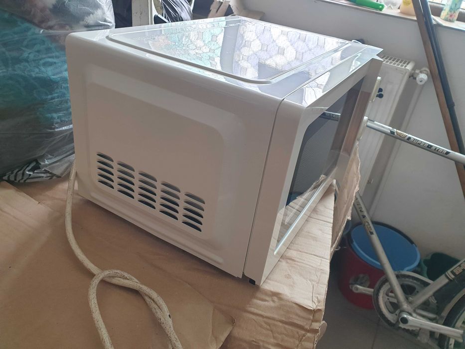 Cuptor cu microunde Beko-import