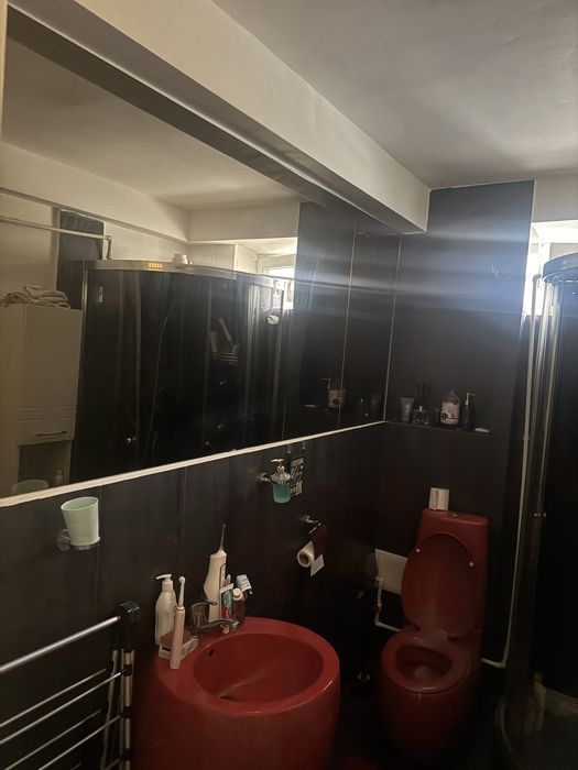 Vand garsoniera pitesti alea teilor(0770466803)