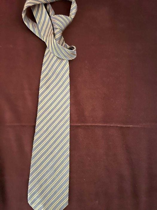 Продавам луксозни вратовръзки по 20 евро едната