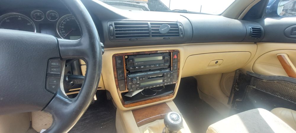 VW pasat 5.5 2.5 4motion 6 скоростна кутия На Части