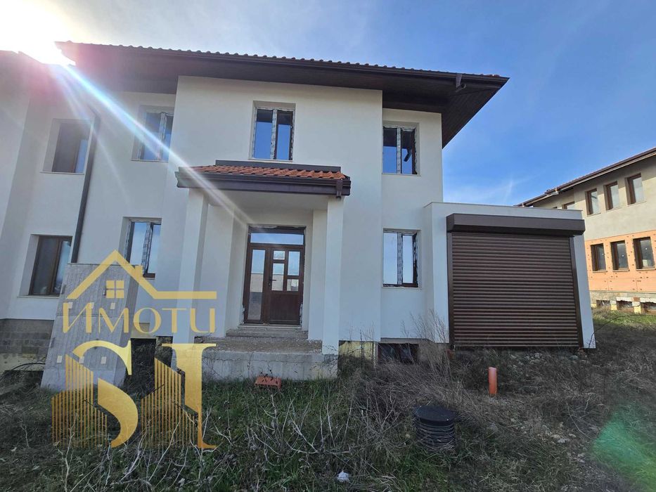 Къща в м-т Атюрен