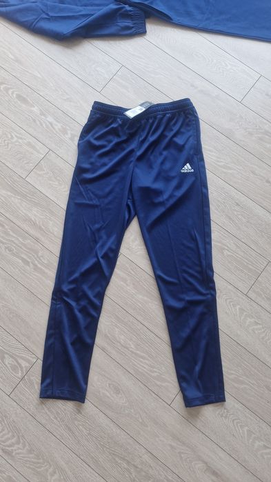 Спортивные штаны Adidas