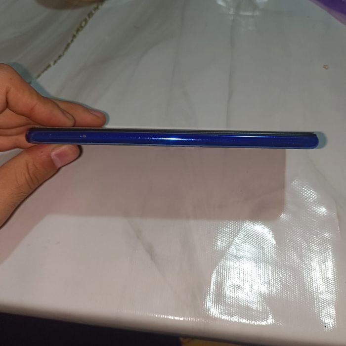 Продам телефон REDMI NOT 7