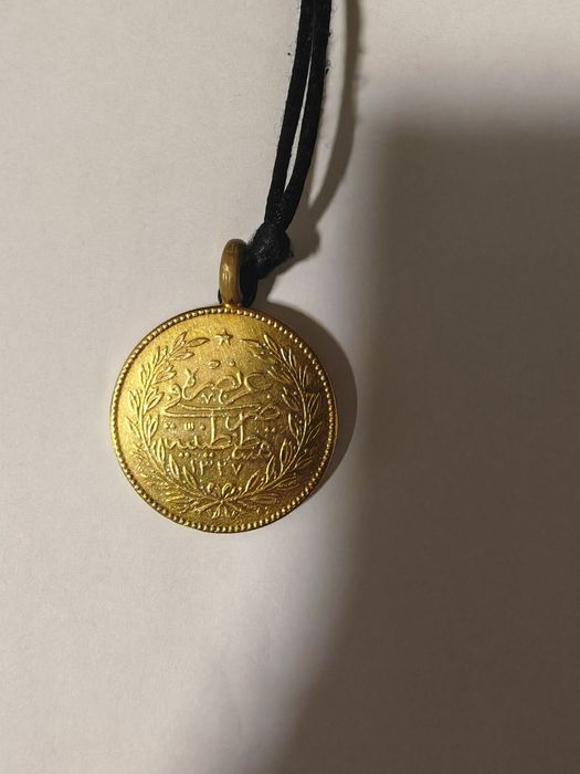 Aur de 14 k și 22 k