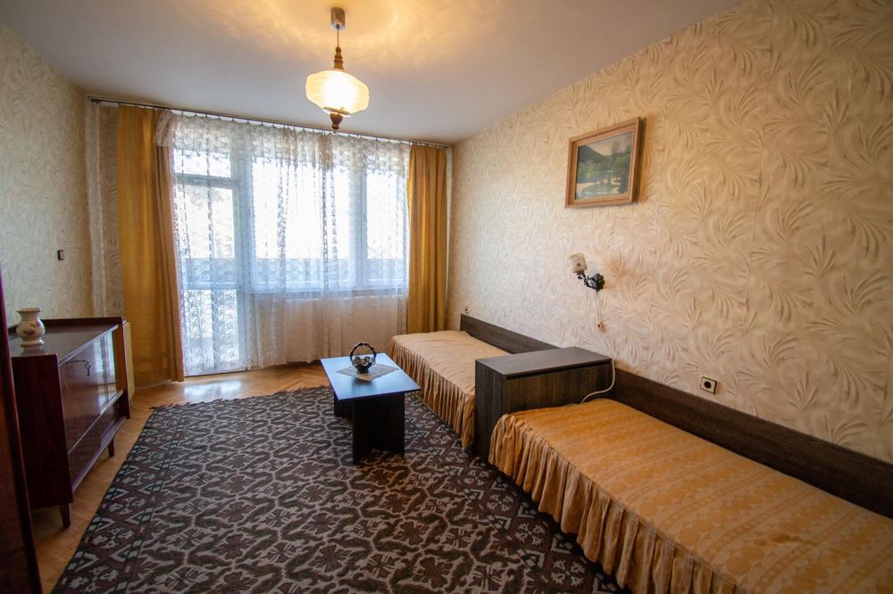 Двустаен, под наем, ж.к Банишора