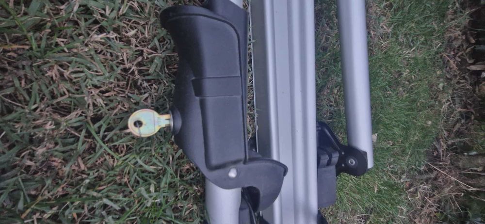 THULE велобагажник със заключване