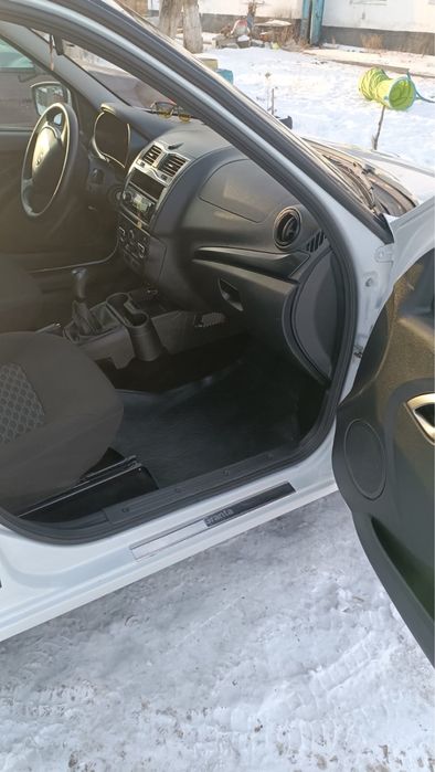 Продам Лада Гранта FL2023 год