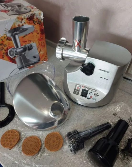 Электромясорубка kenwood MG510