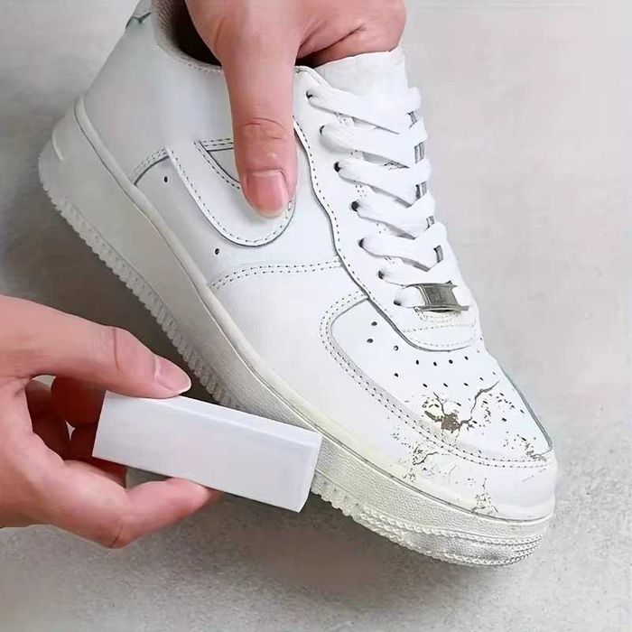 Гума за почистване на обувки маратонки Crep protect Eraser за петна велур кожа подметки бели обувки