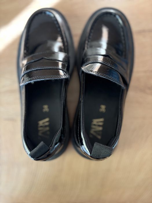 Обувки, дамски и детски boss, zara, h&m….