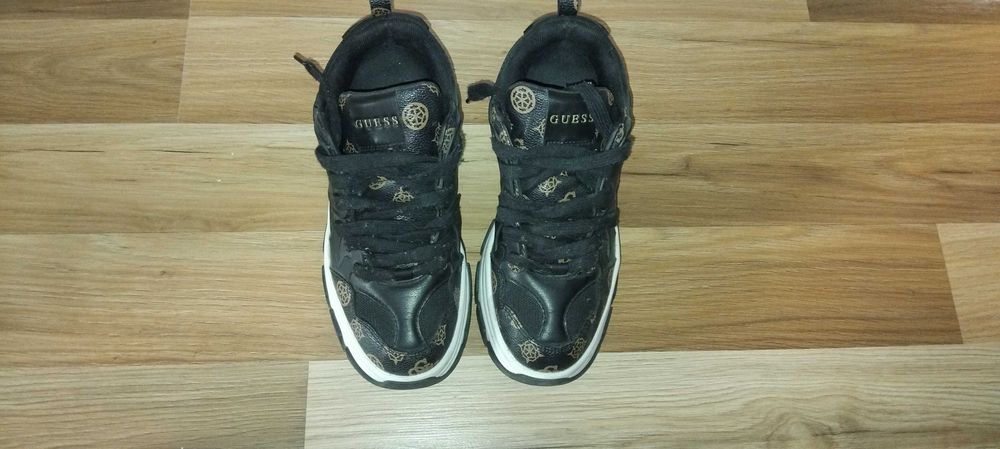 Дамски маратонки