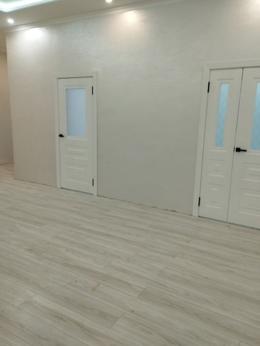 Установка дверей. Есік орнату