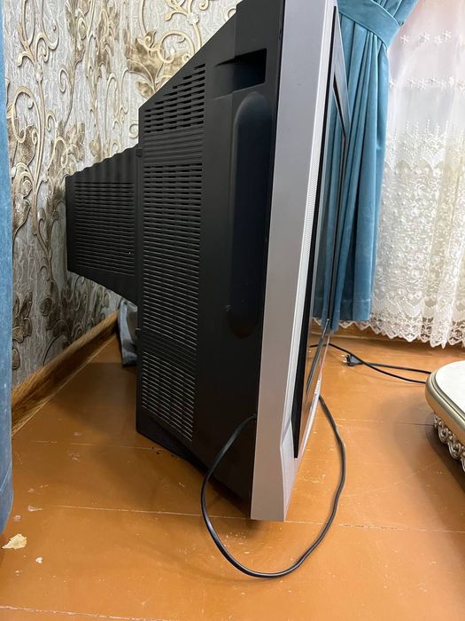 Телевизор 32 дюймов