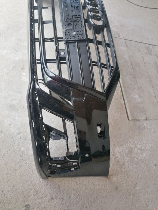 Bara fata audi a8  2018 2021 originala