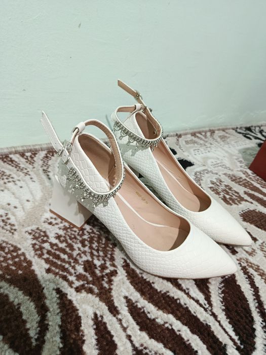 Tufli Kablok Ayollar uchun