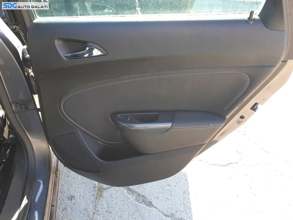 Panou Fata Interioara Piele Usa Portiera Dreapta Spate Opel Astra J Break Combi 2009 - 2015