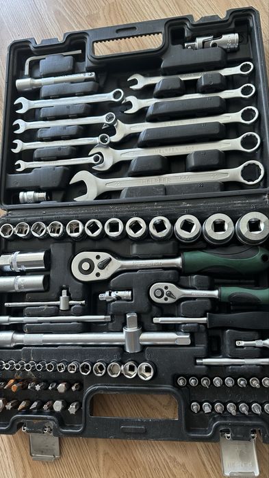 Набор инструментов,125 предметов