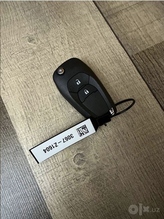 Tracker 1 авто ключ,  пульт GM оригинал