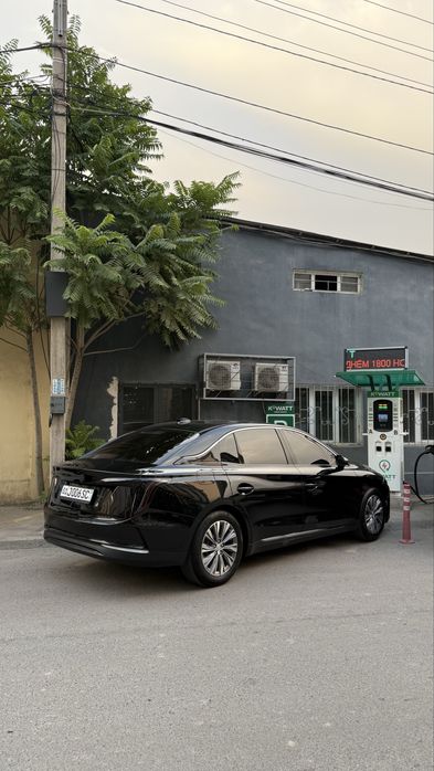 Hongqi eqm 5. 500km 2024