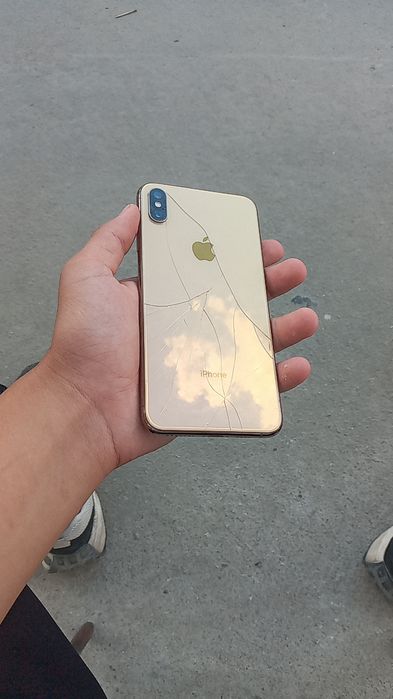 Iphone xs max bor