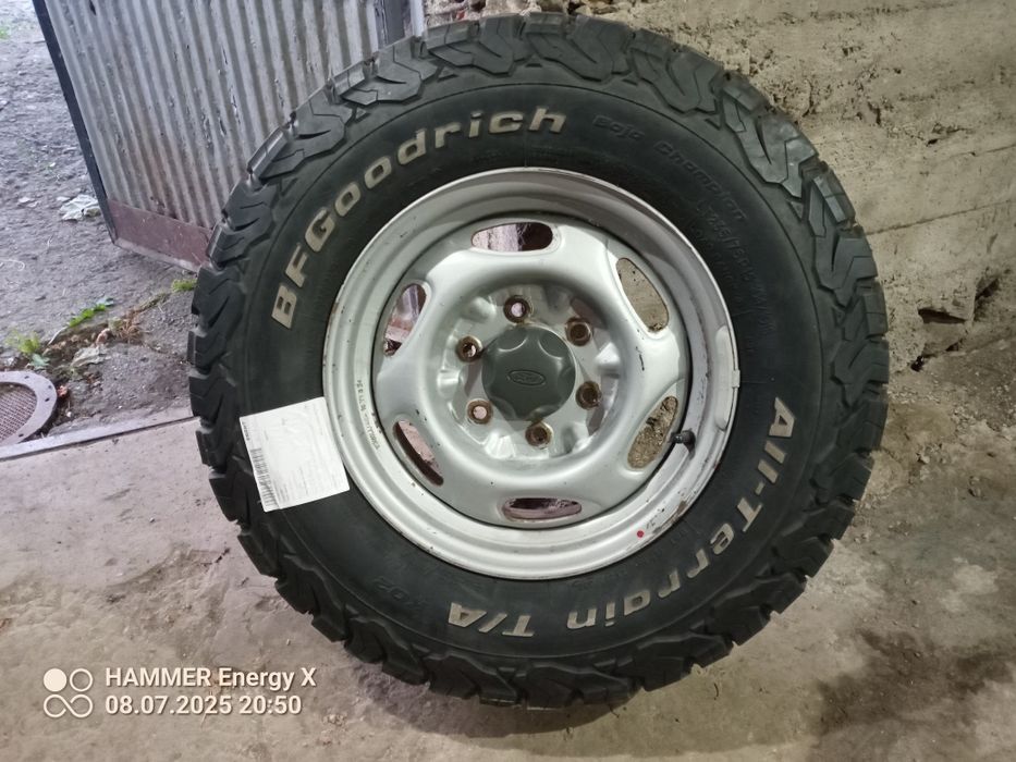 Гуми 235/75/15 bfgoodrich all terain