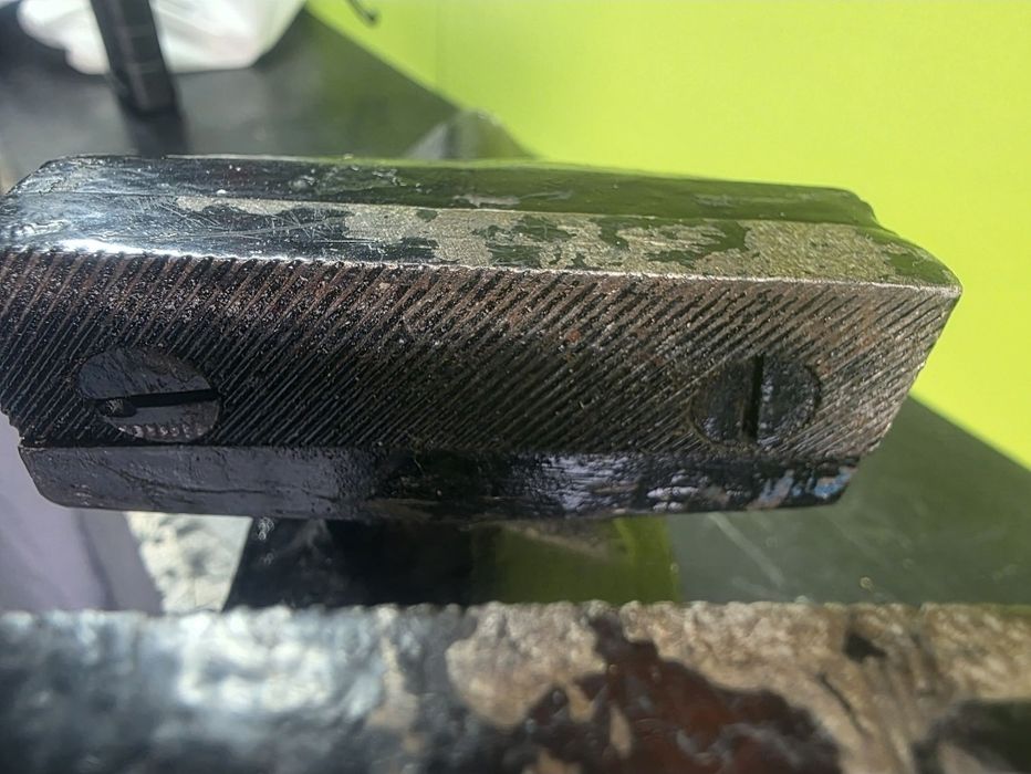 Менгеме Triumph 85