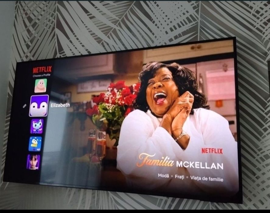 Televizor nou SAMSUNG 125 cm Smart 4K Ultra HD