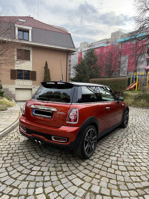 Mini Cooper S 181к.с.